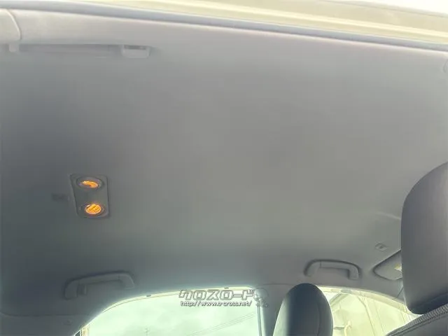 『TOTAL CAR SHOP FEEL』はナビ・オーディオも販売しております。 お気に入りの一台を見つけて下さい! ☆★☆詳細は『FEEL』の元気なスタッフまで →098-995-7141 トヨタ クラウンハイブリッド