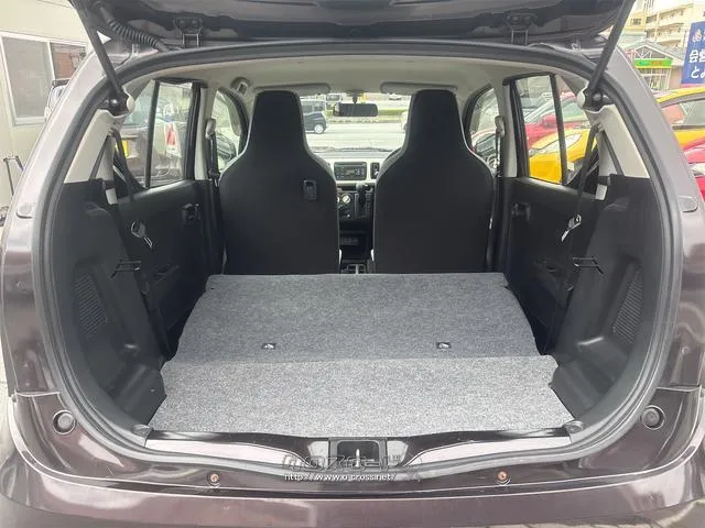 『TOTAL CAR SHOP FEEL』はナビ・オーディオも販売しております。 お気に入りの一台を見つけて下さい! ☆★☆詳細は『FEEL』の元気なスタッフまで →098-995-7141 スズキ アルト