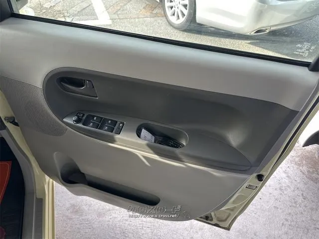 『TOTAL CAR SHOP FEEL』はナビ・オーディオも販売しております。お気に入りの一台を見つけて下さい!☆詳細は『FEEL』の元気なスタッフまで☆→098-995-7141にお電話ください♪ ダイハツ タント