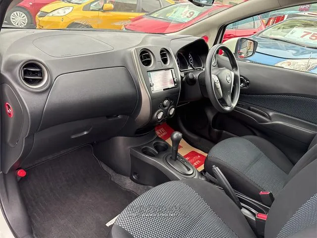 『TOTAL CAR SHOP FEEL』はナビ・オーディオも販売しております。お気に入りの一台を見つけて下さい!☆詳細は『FEEL』の元気なスタッフまで☆→098-995-7141にお電話ください♪ 日産 ノート