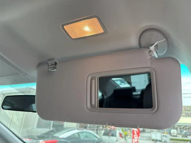 『TOTAL CAR SHOP FEEL』は、ボディーコーティングやフィルム施工等オプションも多数ご用意しております!! ☆★☆お問い合わせは『FEEL』の元気なスタッフまで→098-9957141☆ レクサス HS