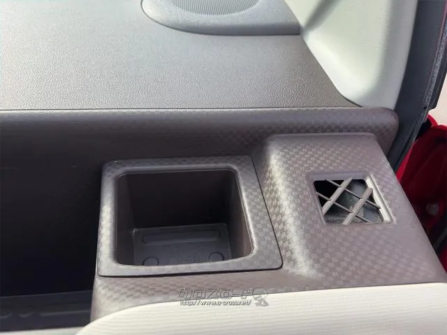 『TOTAL CAR SHOP FEEL』は、良質な買取車が続々入荷中!掲載以外にも在庫はございますので、ぜひ一度店舗にお越しください!詳細は『FEEL』の元気なスタッフまで→098-995-7141 トヨタ スペイド