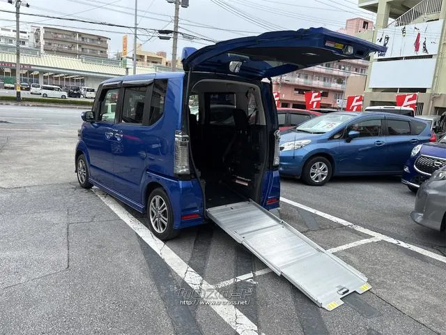 『TOTAL CAR SHOP FEEL』の在庫をご覧頂きまして誠に有難うございます!!是非ご来店して頂き、実際にご覧になって頂ければと思います。皆様のご連絡をスタッフ一同、心よりお待ちしております! ホンダ N-BOX+