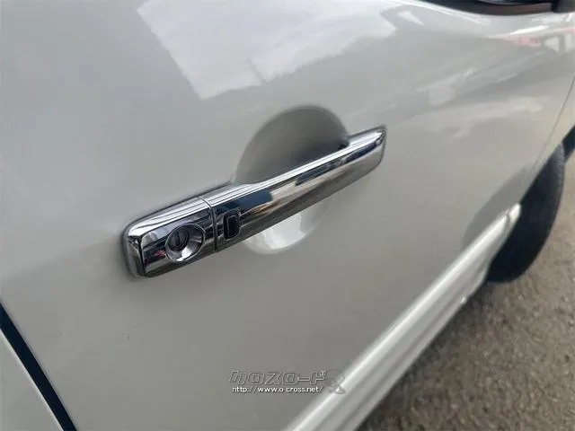 『TOTAL CAR SHOP FEEL』はナビ・オーディオも販売しております。 お気に入りの一台を見つけて下さい! ☆★☆詳細は『FEEL』の元気なスタッフまで →0078-6042-5806☆★☆ 日産 セレナ