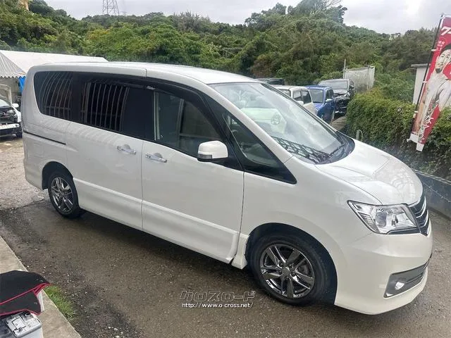 『TOTAL CAR SHOP FEEL』は買取・下取りももちろん全力で頑張ります!買取だけでも喜んで!不動車でもOK!☆詳細は『FEEL』の元気なスタッフまで→0078-6042-5806☆ 日産 セレナ
