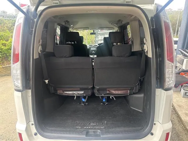 『TOTAL CAR SHOP FEEL』は、良質な買取車が続々入荷中!掲載以外にもありますので、ぜひ一度覗いてみて下さい!☆詳細は『FEEL』の元気なスタッフまで→0078-6042-5806☆ 日産 セレナ