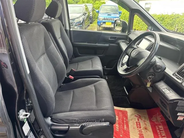 『TOTAL CAR SHOP FEEL』は、ボディーコーティングやフィルム施工等オプションも多数ご用意しております!! ☆★☆詳細は『FEEL』の元気なスタッフまで0078-6042-5806☆★☆ ホンダ ステップワゴン