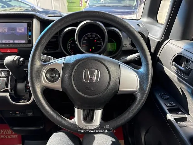 『TOTAL CAR SHOP FEEL』は、認証工場併設で整備もお任せください!!法定点検記録簿付き☆お問い合わせは『FEEL』の元気なスタッフまで!☆→098-995-7141にお電話ください♪♪ ホンダ N-BOX