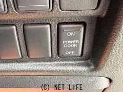 日産 エルグランド
