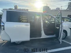 トヨタ ヴォクシー
