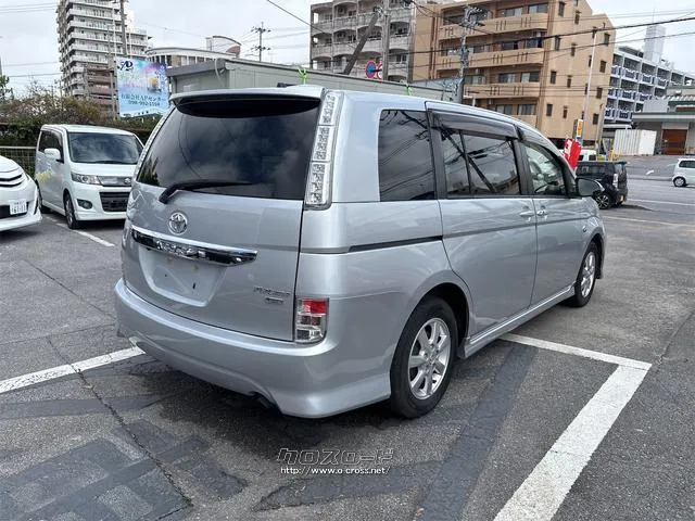 『TOTAL CAR SHOP FEEL』は車検も全力です!!整備や修理だけでもお気軽にお問い合わせください!!☆★☆詳細は『FEEL』の元気なスタッフまで→098-998-7141にお電話ください♪ トヨタ アイシス