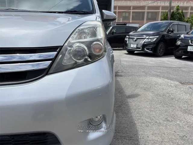 『TOTAL CAR SHOP FEEL』は、良質な買取車が続々入荷中!掲載以外にも在庫はございますので、ぜひ一度店舗にお越しください!詳細は『FEEL』の元気なスタッフまで→098-995-7141 トヨタ アイシス