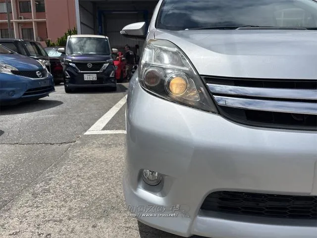『FEEL』は、全車総額表示・第三者機関鑑定導入中・修復歴開示・走行管理システムで安心・安全をお届け!! ☆★☆詳細は『FEEL』の元気なスタッフまで♪♪♪→098-995-7141にお電話ください☆ トヨタ アイシス