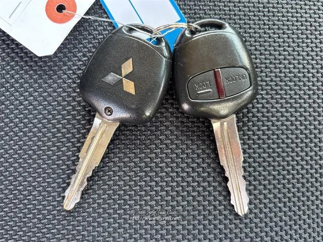 『TOTAL CAR SHOP FEEL』は、ナビ・ドライブレコーダーなどの取り付けもお任せください。お車のカスタマイズもお任せ!お問い合わせは『FEEL』のスタッフまで♪→098-995-7141☆ 三菱 パジェロミニ