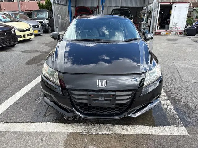 『TOTAL CAR SHOP FEEL』なら整備も板金塗装もお任せください!お客様のカーライフを充実サポート!☆★☆詳細は『FEEL』の元気なスタッフまで→098-995-7141にお電話ください♪ ホンダ CR-Z