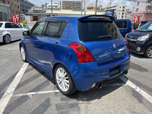 『TOTAL CAR SHOP FEEL』はナビ・オーディオも販売しております。お気に入りの一台を見つけて下さい!☆詳細は『FEEL』の元気なスタッフまで☆→098-995-7141にお電話ください♪ スズキ スイフト