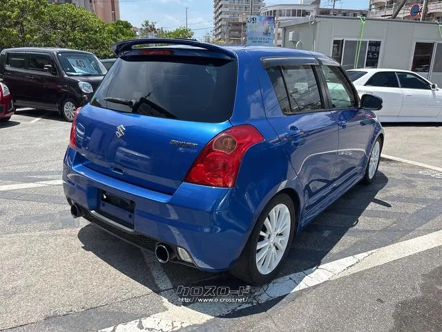 『TOTAL CAR SHOP FEEL』は、良質な買取車が続々入荷中!掲載以外にも在庫はございますので、ぜひ一度店舗にお越しください!詳細は『FEEL』の元気なスタッフまで→098-995-7141 スズキ スイフト