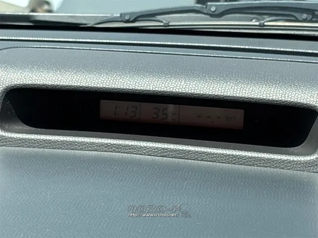 『TOTAL CAR SHOP FEEL』は、納車前にしっかり点検・整備!オイルやエレメント等も交換後、納車します!☆詳細は『FEEL』の元気なスタッフまで→098-995-7141にお電話ください♪ スズキ スイフト