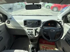 ダイハツ ミライース
