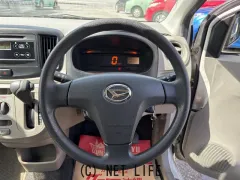 ダイハツ ミライース