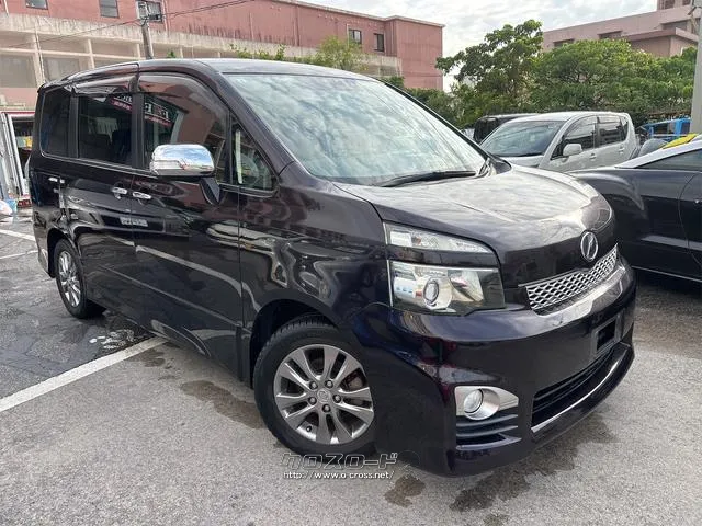 『FEEL』は、全車総額表示・第三者機関鑑定導入 安心の法定点検実施!点検記録簿付き!バッテリー新品で安心ご納車!! トヨタ ヴォクシー