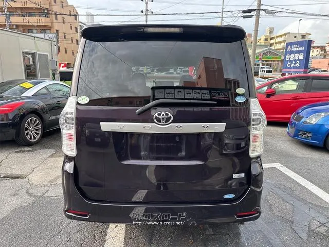 『TOTAL CAR SHOP FEEL』は車検も全力です!!整備や修理だけでもお気軽にお声掛け下さい!! ☆★☆詳細は『FEEL』の元気なスタッフまで → 0078-6042-5806☆★☆ トヨタ ヴォクシー