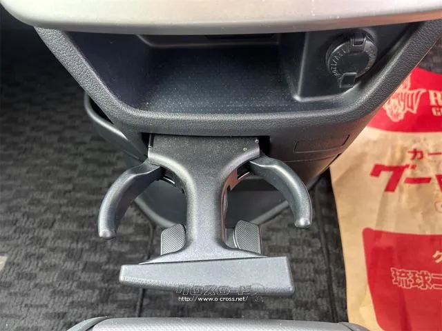 『TOTAL CAR SHOP FEEL』は、納車前にしっかり点検・整備!オイルやエレメント等も交換後、納車します!! ☆★☆詳細は『FEEL』の元気なスタッフまで→0078-6042-5806☆★☆ トヨタ ヴォクシー