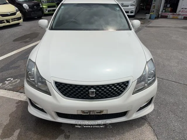 『TOTAL CAR SHOP FEEL』は、認証工場併設で整備もお任せください!!法定点検記録簿付き☆お問い合わせは『FEEL』の元気なスタッフまで!☆→098-995-7141にお電話ください♪♪ トヨタ クラウンアスリート