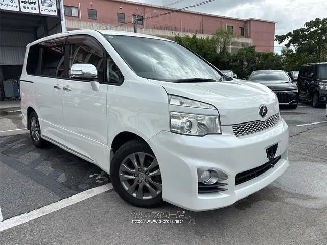 『FEEL』は、全車総額表示・第三者機関鑑定導入 安心の法定点検実施!点検記録簿付き!バッテリー新品で安心ご納車!! トヨタ ヴォクシー