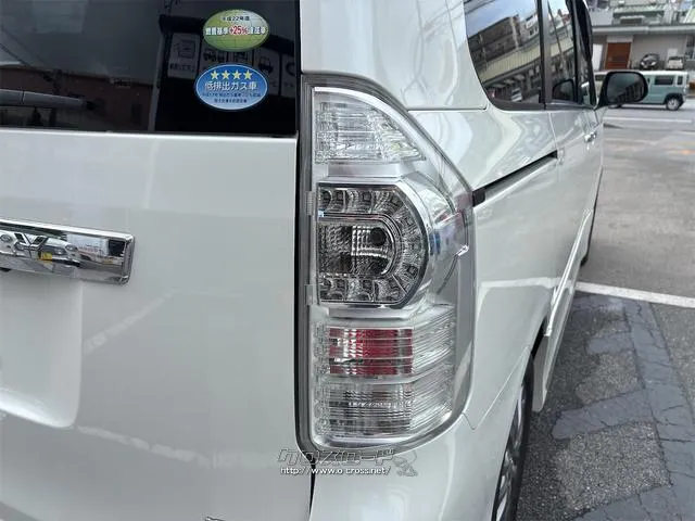 『TOTAL CAR SHOP FEEL』は、各種オートローンも取り扱っております。 お客様に合わせたプランをご提案!!☆★☆詳細は『FEEL』の元気なスタッフまで→0078-6042-5806☆★☆ トヨタ ヴォクシー