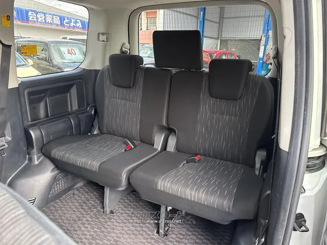 『TOTAL CAR SHOP FEEL』は、各種オートローンも取り扱っております。 お客様に合わせたプランをご提案!!☆★☆詳細は『FEEL』の元気なスタッフまで→0078-6042-5806☆★☆ トヨタ ヴォクシー