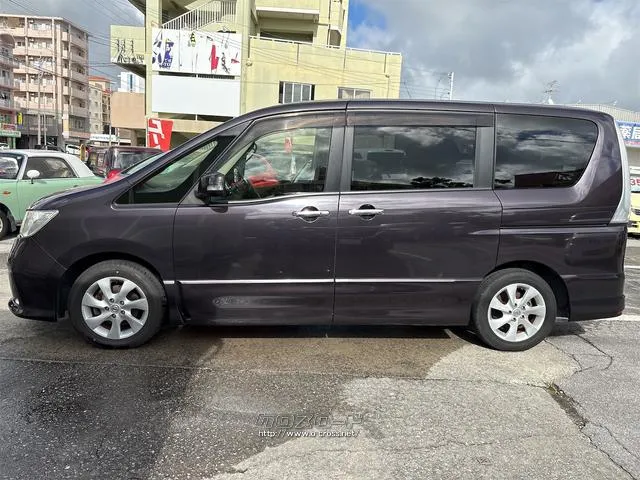 『TOTAL CAR SHOP FEEL』は車検も全力です!!整備や修理だけでもお気軽にお問い合わせください!!☆★☆詳細は『FEEL』の元気なスタッフまで→098-998-7141にお電話ください♪ 日産 セレナ
