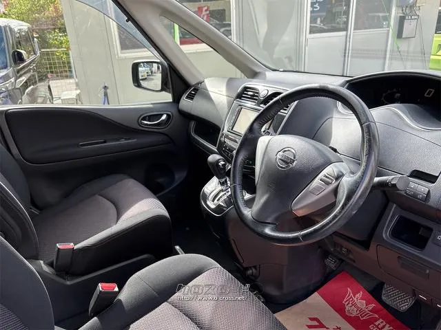 『TOTAL CAR SHOP FEEL』は、ハンドルカバーやアクセサリー、ホイール等の販売も充実!お客様のカーライフを全力サポート☆詳細は『FEEL』の元気なスタッフまで→098-995-7141♪ 日産 セレナ