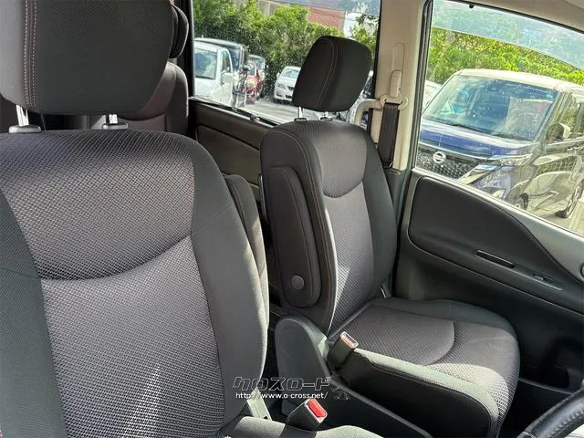 『TOTAL CAR SHOP FEEL』は、良質な買取車が続々入荷中!掲載以外にも在庫はございますので、ぜひ一度店舗にお越しください!詳細は『FEEL』の元気なスタッフまで→098-995-7141 日産 セレナ