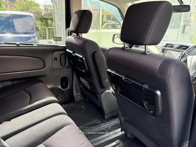 『TOTAL CAR SHOP FEEL』は、ボディーコーティングやフィルム施工等オプションも多数ご用意しております!! ☆★☆お問い合わせは『FEEL』の元気なスタッフまで→098-9957141☆ 日産 セレナ