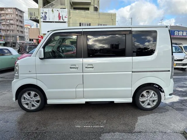 『TOTAL CAR SHOP FEEL』は、ボディーコーティングやフィルム施工等オプションも多数ご用意しております!☆★☆お問い合わせは『FEEL』の元気なスタッフまで♪→098-995-7141☆ スズキ エブリイワゴン