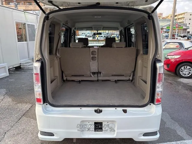 『TOTAL CAR SHOP FEEL』は、ボディーコーティングやフィルム施工等オプションも多数ご用意しております!☆★☆お問い合わせは『FEEL』の元気なスタッフまで♪→098-995-7141☆ スズキ エブリイワゴン