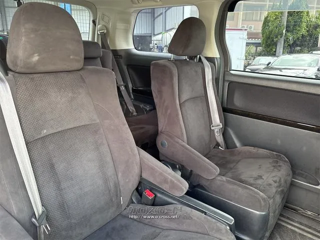 『TOTAL CAR SHOP FEEL』は車検も全力です!!整備や修理だけでもお気軽にお問い合わせください!!☆★☆詳細は『FEEL』の元気なスタッフまで→098-998-7141にお電話ください♪ トヨタ アルファード