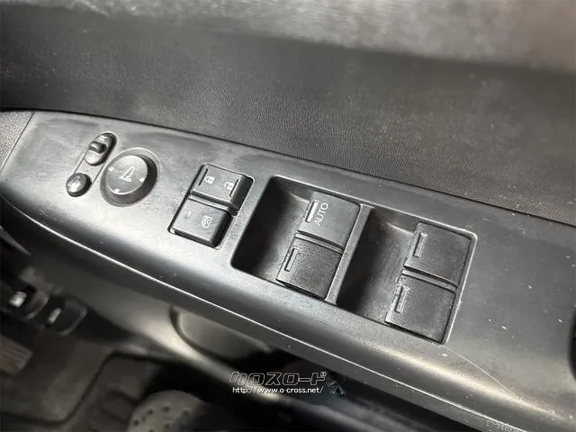 『FEEL』は、全車総額表示・第三者機関鑑定導入中・修復歴開示・走行管理システムで安心・安全をお届け!! ☆★☆詳細は『FEEL』の元気なスタッフまで♪♪♪→098-995-7141にお電話ください☆ ホンダ N-BOX