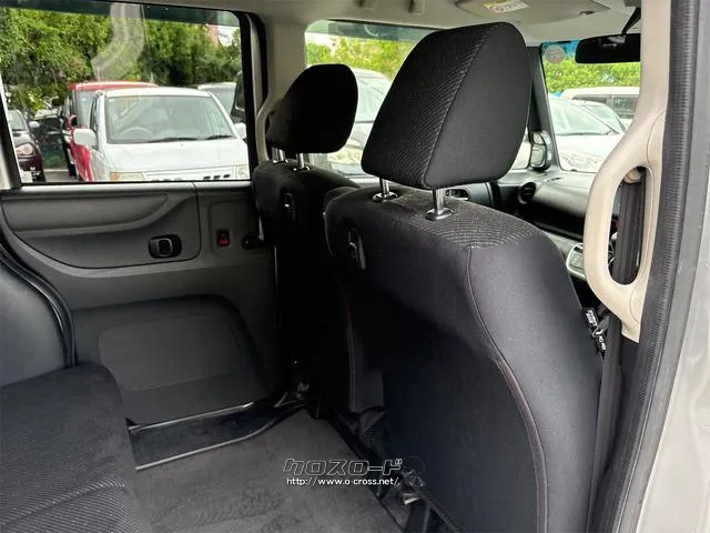 『TOTAL CAR SHOP FEEL』は、認証工場併設で整備もお任せください!!法定点検記録簿付き☆お問い合わせは『FEEL』の元気なスタッフまで!☆→098-995-7141にお電話ください♪♪ ホンダ N-BOX