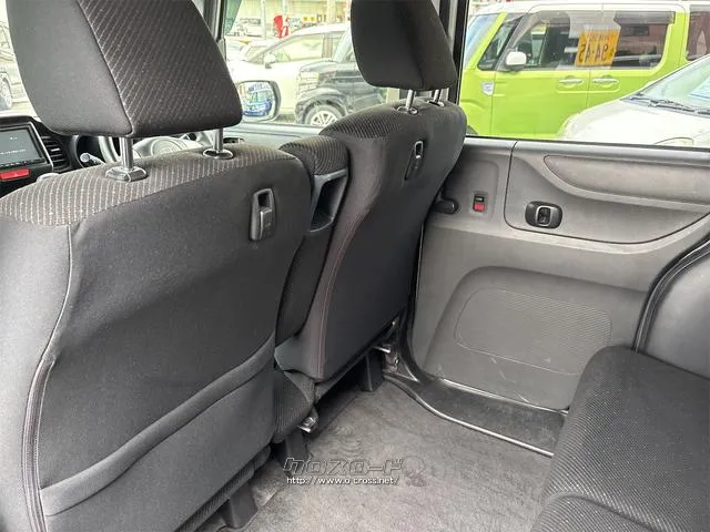 『TOTAL CAR SHOP FEEL』は、納車前にしっかり点検・整備!オイルやエレメント等も交換後、納車します!☆詳細は『FEEL』の元気なスタッフまで→098-995-7141にお電話ください♪ ホンダ N-BOX