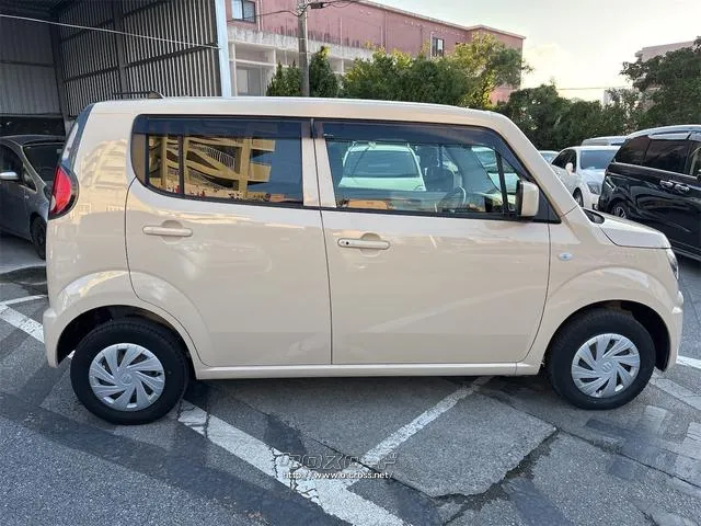 『TOTAL CAR SHOP FEEL』は、ボディーコーティングやフィルム施工等オプションも多数ご用意しております!! ☆★☆お問い合わせは『FEEL』の元気なスタッフまで→098-9957141☆ スズキ MRワゴン