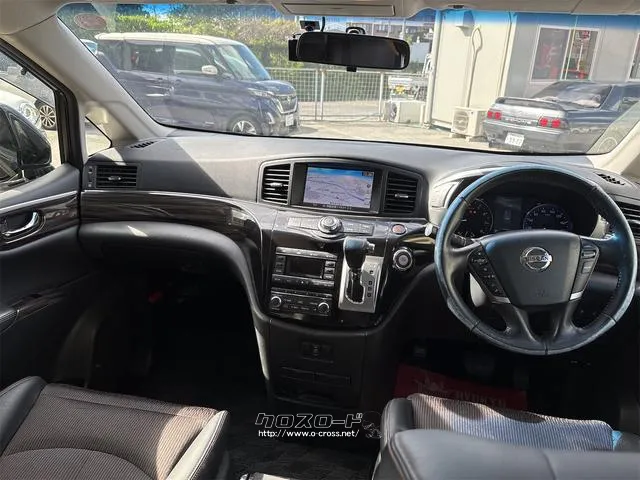 『TOTAL CAR SHOP FEEL』は、外装クリーニング&内装クリーニングでピカピカ納車!!☆★☆お問い合わせは『FEEL』の元気なスタッフまで!!→098-995-7141にお電話ください♪♪ 日産 エルグランド