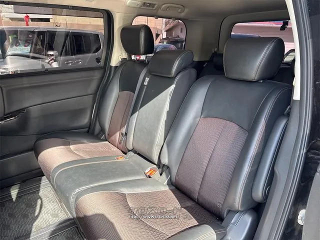 『TOTAL CAR SHOP FEEL』は、外装クリーニング&内装クリーニングでピカピカ納車!!☆★☆お問い合わせは『FEEL』の元気なスタッフまで!!→098-995-7141にお電話ください♪♪ 日産 エルグランド