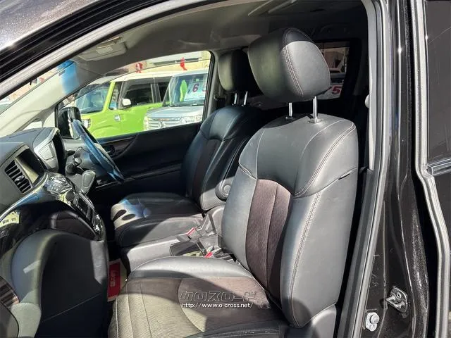 『TOTAL CAR SHOP FEEL』はナビ・オーディオも販売しております。お気に入りの一台を見つけて下さい!☆詳細は『FEEL』の元気なスタッフまで☆→098-995-7141にお電話ください♪ 日産 エルグランド