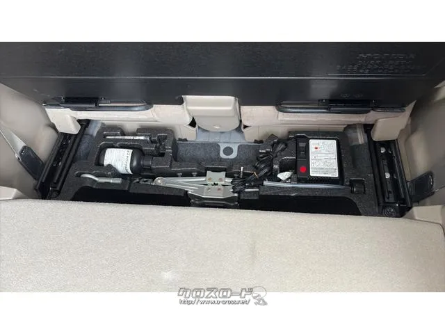 『TOTAL CAR SHOP FEEL』は、認証工場併設で整備もお任せください!!法定点検記録簿付き☆お問い合わせは『FEEL』の元気なスタッフまで!☆→098-995-7141にお電話ください♪♪ ホンダ N-WGN