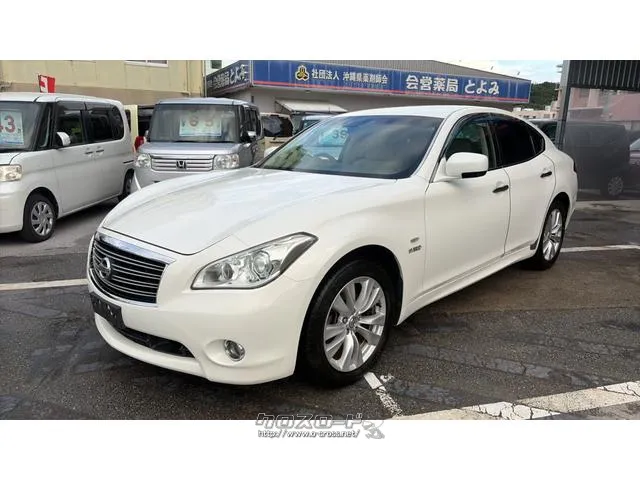 『TOTAL CAR SHOP FEEL』は車検も全力です!!整備や修理だけでもお気軽にお問い合わせください!!☆★☆詳細は『FEEL』の元気なスタッフまで→098-998-7141にお電話ください♪ 日産 フーガハイブリッド