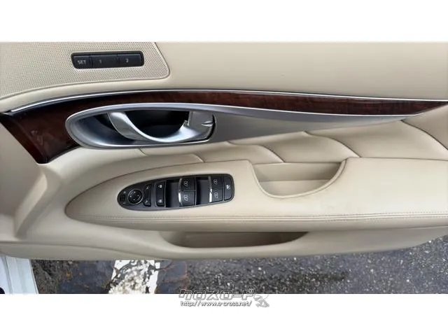 『TOTAL CAR SHOP FEEL』は、ナビ・ドライブレコーダーなどの取り付けもお任せください。お車のカスタマイズもお任せ!お問い合わせは『FEEL』のスタッフまで♪→098-995-7141☆ 日産 フーガハイブリッド
