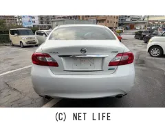 日産 フーガハイブリッド