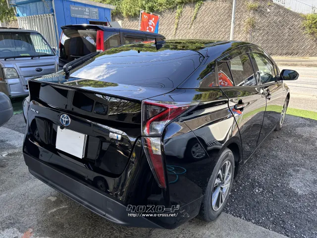 トヨタ プリウス